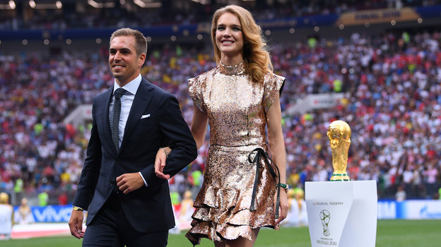 Филипп Лам и Наталья Водянова. Бывший футболист «Баварии» Филипп Лам на чемпионате мира-2018 в России и модель Наталья Водяноваа на чемпионате мира-2018 в России