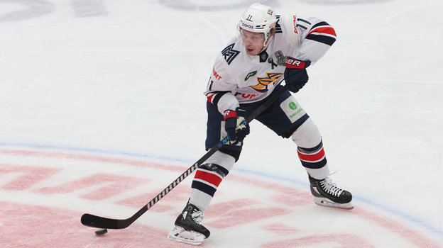 Никита Михайлис. Нападающий «Металлурга» Никита Михайлис