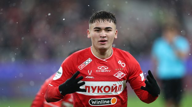 Манфред Угальде.