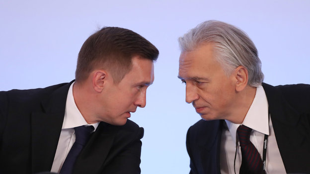 Глава РФС Александр Дюков (справа) и президент РПЛ Александр Алаев.