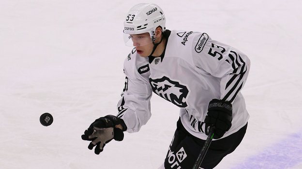 Михаил Котляревский. Хоккеист Михаил Котляревский