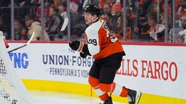 «Это не уровень НХЛ». Мичков без очков уже семь матчей подряд — и тренер снова грозит посадить его в запас