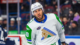 Лучший игрок КХЛ прямо сейчас — не Гусев и не Кузнецов. Канадца из «Салавата» невозможно остановить