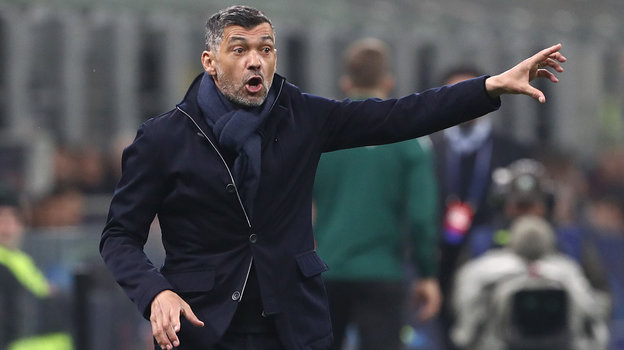 Сержиу Консейсау. Тренер Сержиу Консейсау.