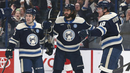 Россияне тащат «Коламбус» в плей-офф! Марченко и Воронков вынесли «Каролину»