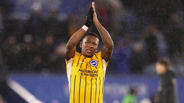 Первис Эступиньян.