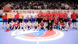 Рождественский подарок. Молодые россияне против белорусских звезд