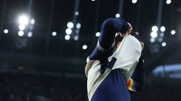 Сон Хын Мин.