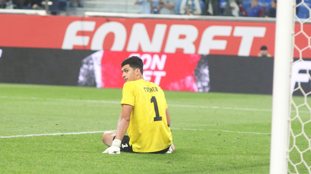 Реклама FONBET на матче Кубка России.