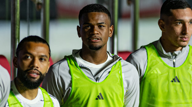 Алиссон Сантана.