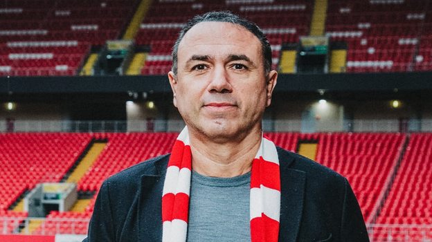 Франсис Кахигао.