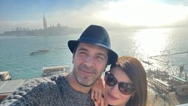 «Благодаря тебе я познал настоящую любовь»: история легенды футбола Буффона и телеведущей Д'Амико