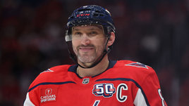 Когда Овечкин побьет рекорд Гретцки? И сколько голов забьет в этом сезоне? Прогнозы журналистов «СЭ»