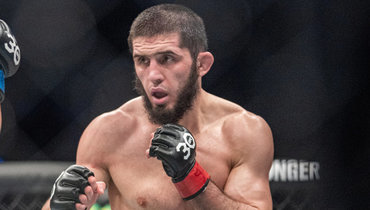 UFC 311: какие бои в главном карде турнира