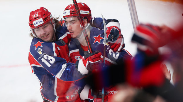 Прохор Полтапов и Максим Соркин. Хоккеисты ЦСКА Прохор Полтапов и Максим Соркин