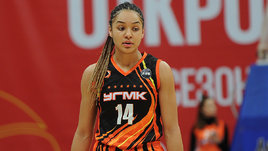 Баскетболистка УГМК Анастасия Олаири Косу