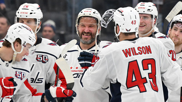 Нападающий «Вашингтона» Александр Овечкин. Нападающий «Вашингтона» Александр Овечкин.