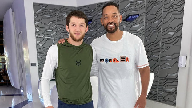 Тагир Уланбеков и Уилл Смит. Боец ММА Тагир Уланбеков и актер Уилл Смит