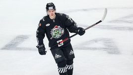 Хоккеист «Трактора» Василий Глотов