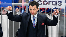 «Хоккеист СКА упал без сознания. Почему?» Ротенберг устроил новый скандал — а КХЛ его не поддержала