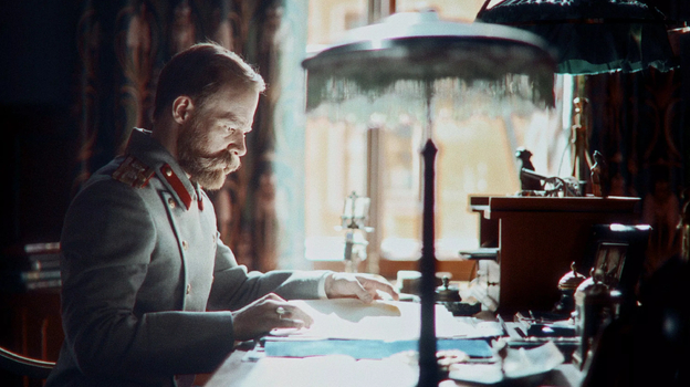 Кадр из сериала «Хроники русской революции» / реж. Андрей Кончаловский / START