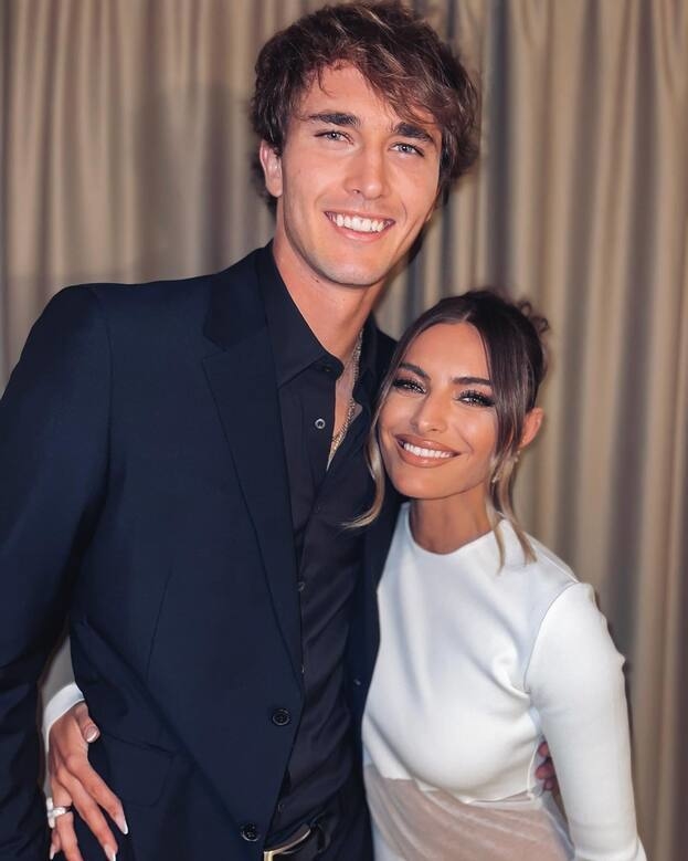 Александр Зверев и София Томалла.