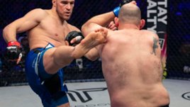 Немков не почувствовал огромного американца. Вадим задушил Джонсона в первом раунде