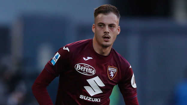 Полузащитник «Торино» Иван Илич