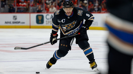 Врач-онколог, организатор свадеб или хоккеист-любитель — кто увидит рекорд Ови своими глазами? Финал проекта!