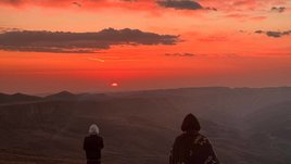 Туристы в России