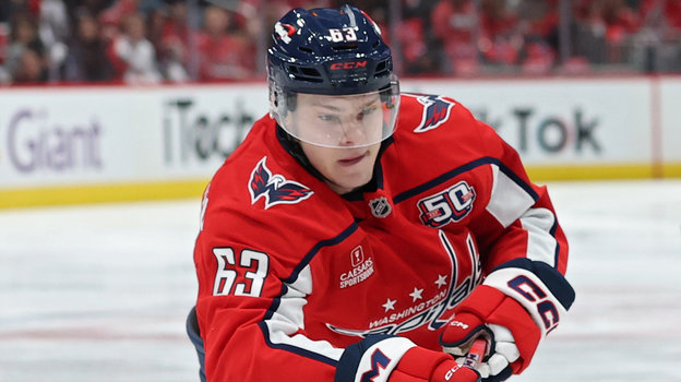 Иван Мирошниченко. Хоккеист Иван Мирошниченко