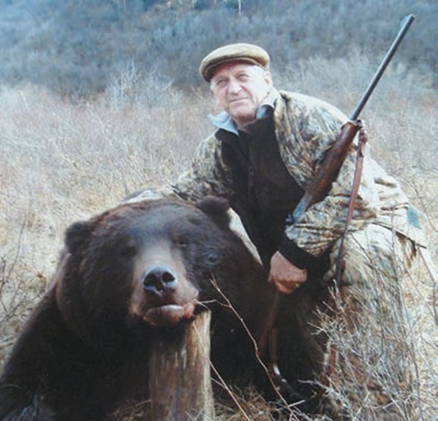 Александр Тихонов. Четырехкратный олимпийский чемпион Александр Тихонов на охоте