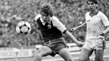 Хавбек киевского «Динамо» и сборной СССР Александр Заваров был признан лучшим футболистом СССР 1986 года.