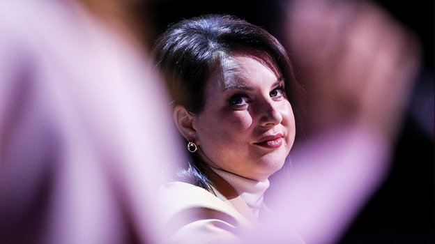 Ирина Слуцкая. Тренер по фигурному катанию Ирину Слуцкую