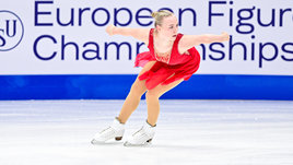 Домашняя победа эстонки, серебро экс-россиянки и танцоры в полутьме: итог дня на фигурном Евро