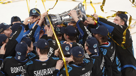 Невероятный рекорд МХЛ и хет-трик молодой звезды СКА. Репортаж с Кубка Вызова в Новосибирске