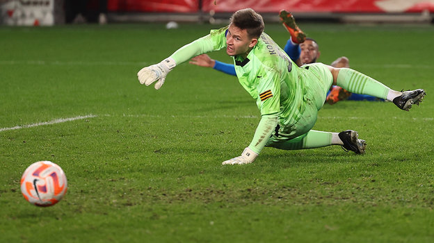 Вратарь «Химок» Никита Кокарев