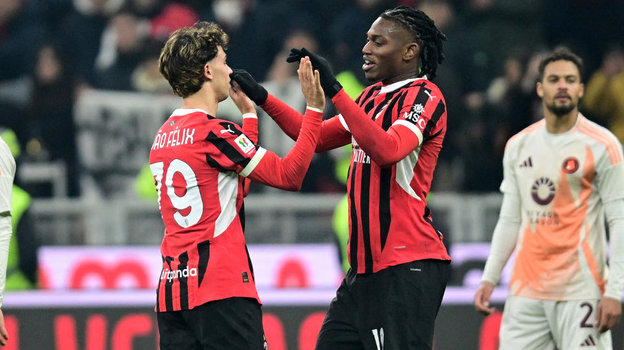 Жоау Феликс и Рафаэл Леау.