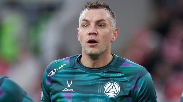 Нападающий «Акрона» Артем Дзюба