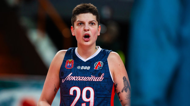 Эбрар Каракурт. Волейболистка «Локомотива» Эбрар Каракурт