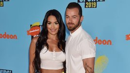 Домашнее насилие и арест: история токсичных отношений русского танцора и американской рестлерши