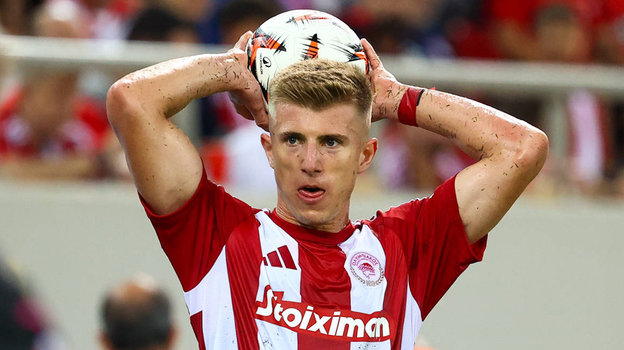 Защитник «Олимпиакоса» Коштинья