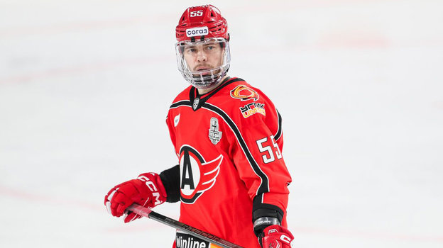 Защитник «Автомобилиста» Кирилл Воробьев