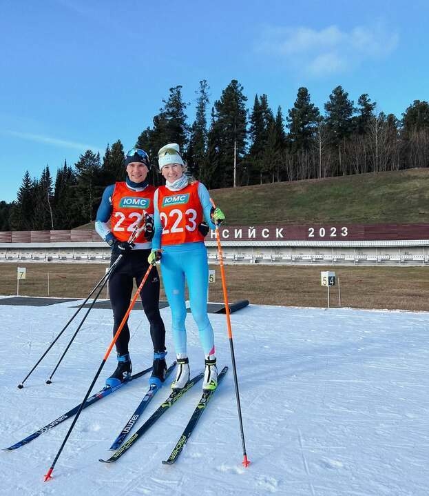 Антон Смольский и Динара Алимбекова.
