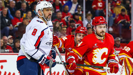 Овечкин велик во всем. Он не делает одно и то же, а меняет игру с учетом возраста и обстоятельств