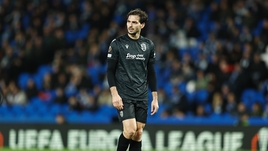 «Заступился за тренера». Оздоев подрался с фанатами АЕК — теперь у него проблемы