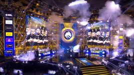 Российская киберкоманда Team Spirit обыграла украинцев в Польше. Наших встретили гулом и враждебными баннерами