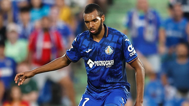 Набиль Абердин. Футболист Набиль Абердин