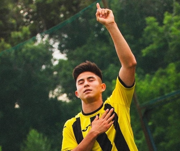 Дастан Сатпаев. Футболист Дастан Сатпаев