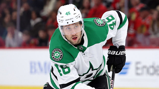 Илья Любушкин. Хоккеист «Даллас» Илья Любушкин